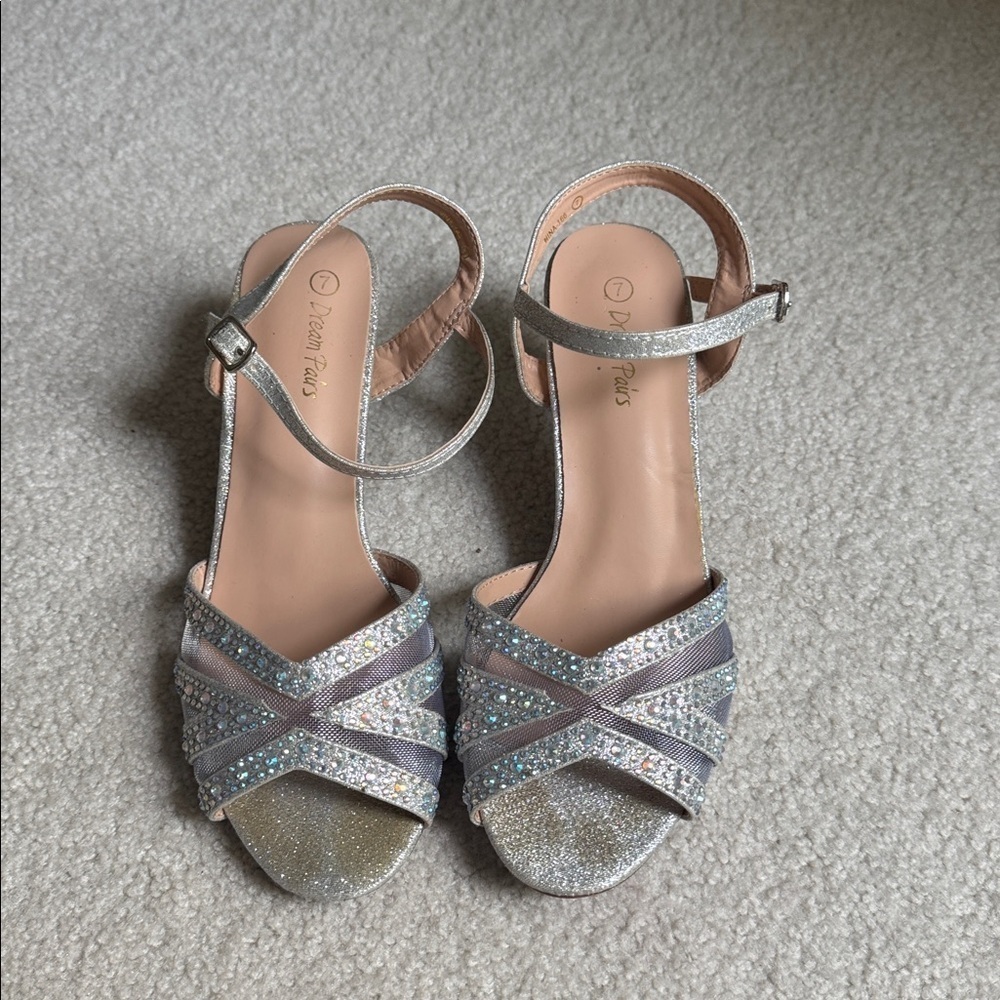 Heels - Picture 2 of 5